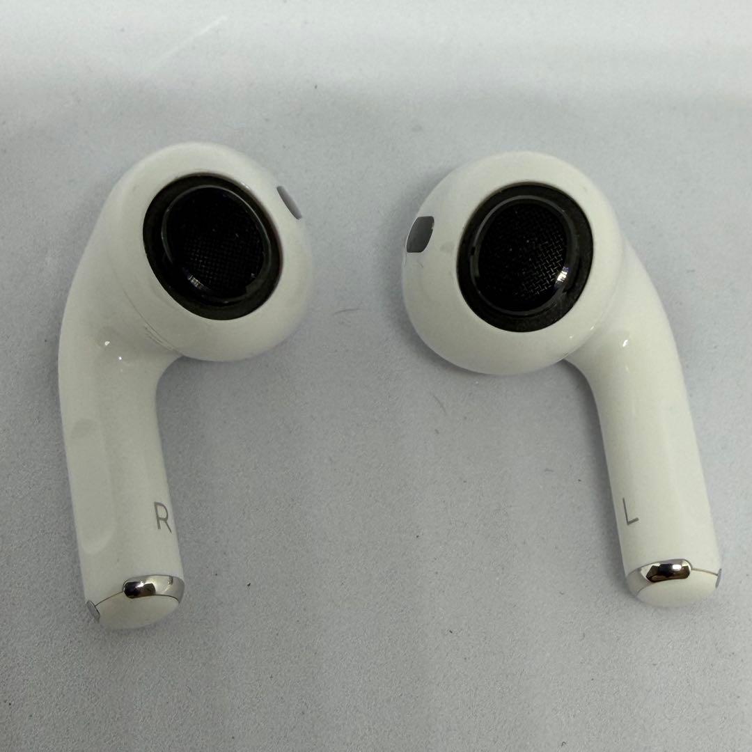 【美品】AirPods Pro 第2世代 USB-C 25年3月Joshin購入
