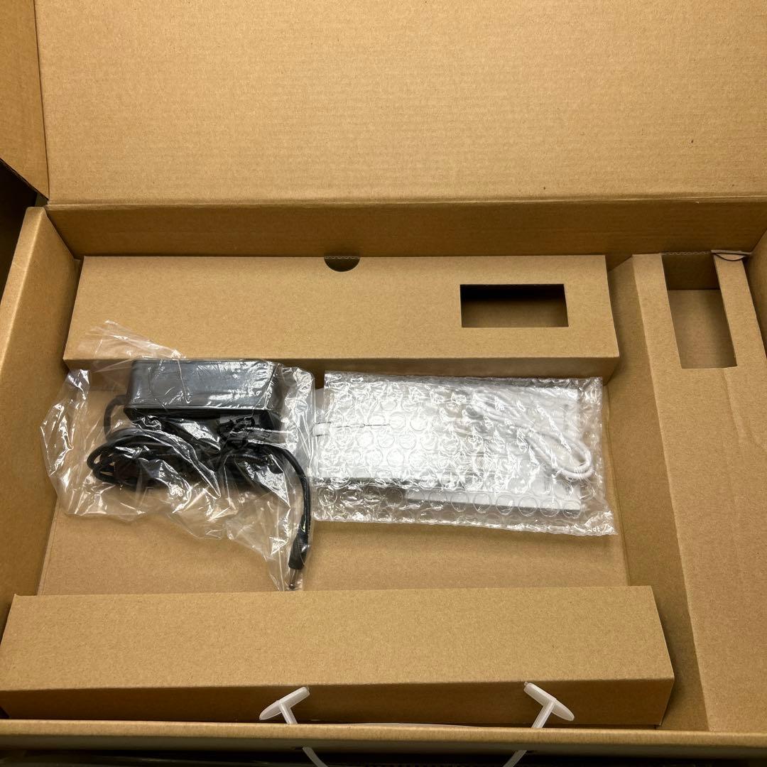 ノートパソコン　16G+512GB シルバー