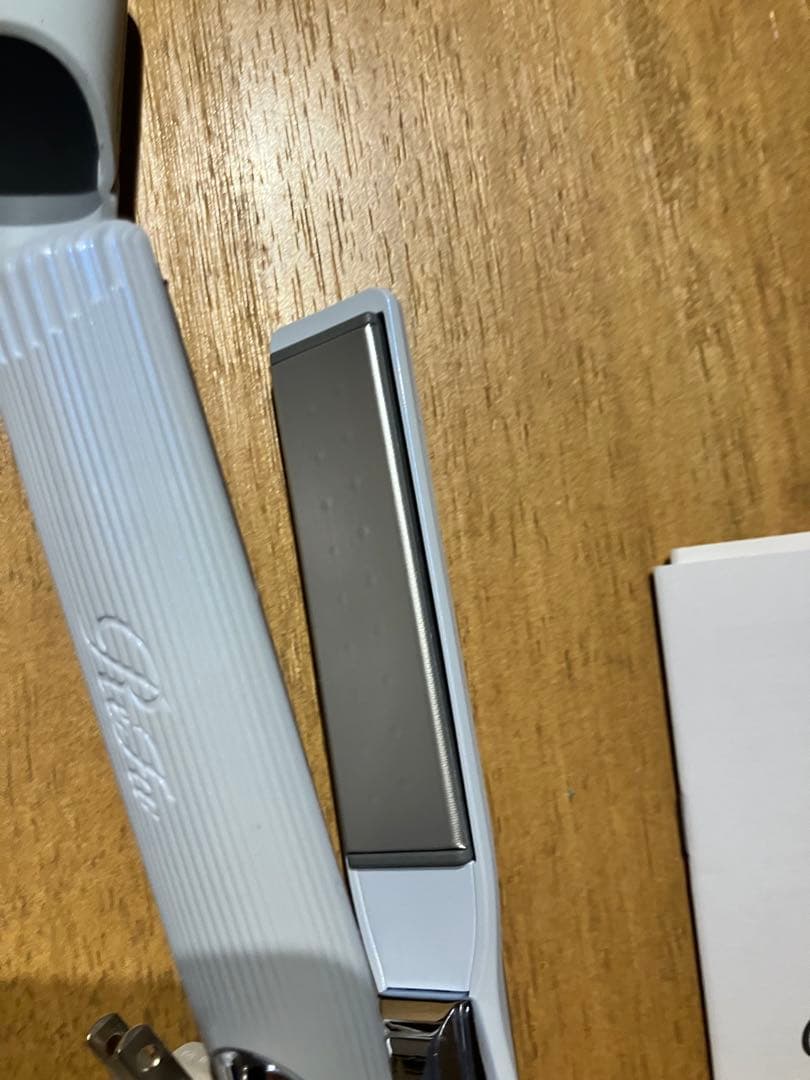 リファ　ストレートアイロン⭐︎美品⭐︎