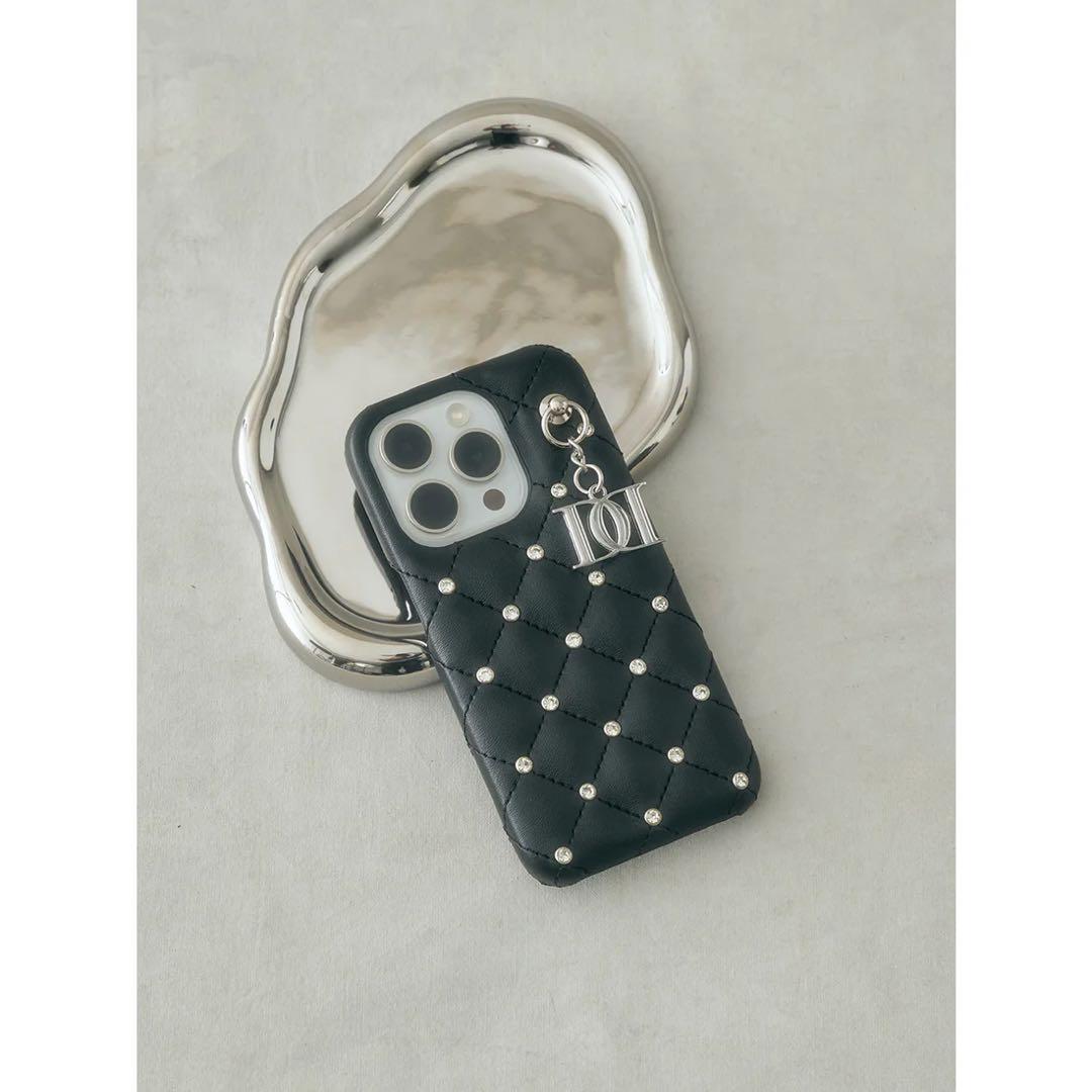 キルティングビジューDDチャームiPhoneケース ブラック iPhone16