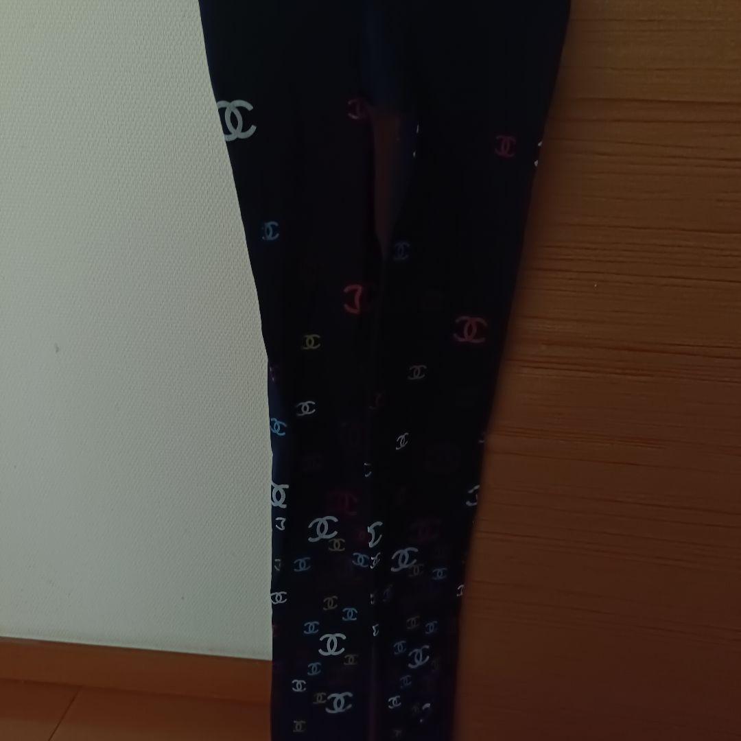 CHANELロゴプリントタイツ　サイズ　2　タグなし