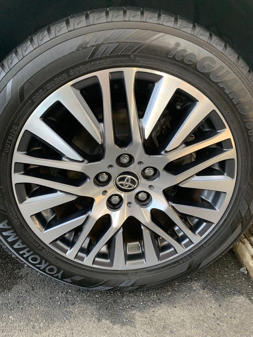 30アルファード 純正ホイール　30ヴェルファイア　イルちゃん