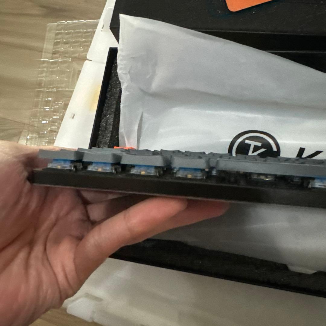 Keychron キークロン K5 SE RGB - JIS配列 青軸