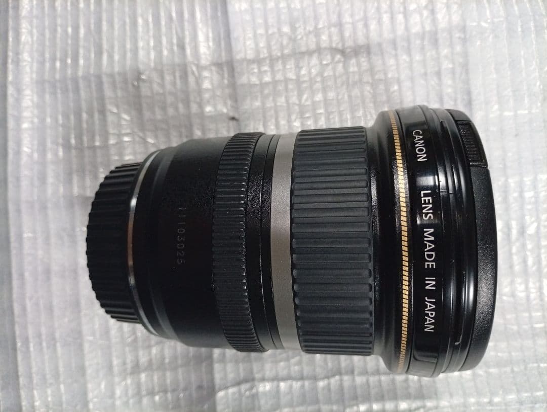 CANON EF-S 10-22mm　1:3.5-4.5 USM ズーム　美品！