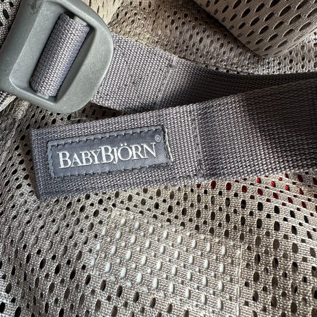 【美品】BABYBJÖRN ONEKAIAir 抱っこ紐メッシュ グレーベージュ