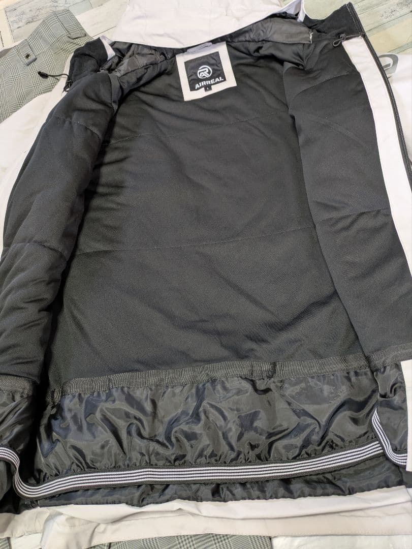 BURTON エアリアルメンズスノボードスノボースキーウェア　サイズM,L