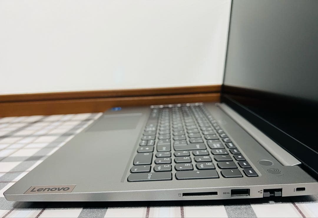 ★高性能★LENOVO i3 11TH GEN/Win11/SSD256/1TB