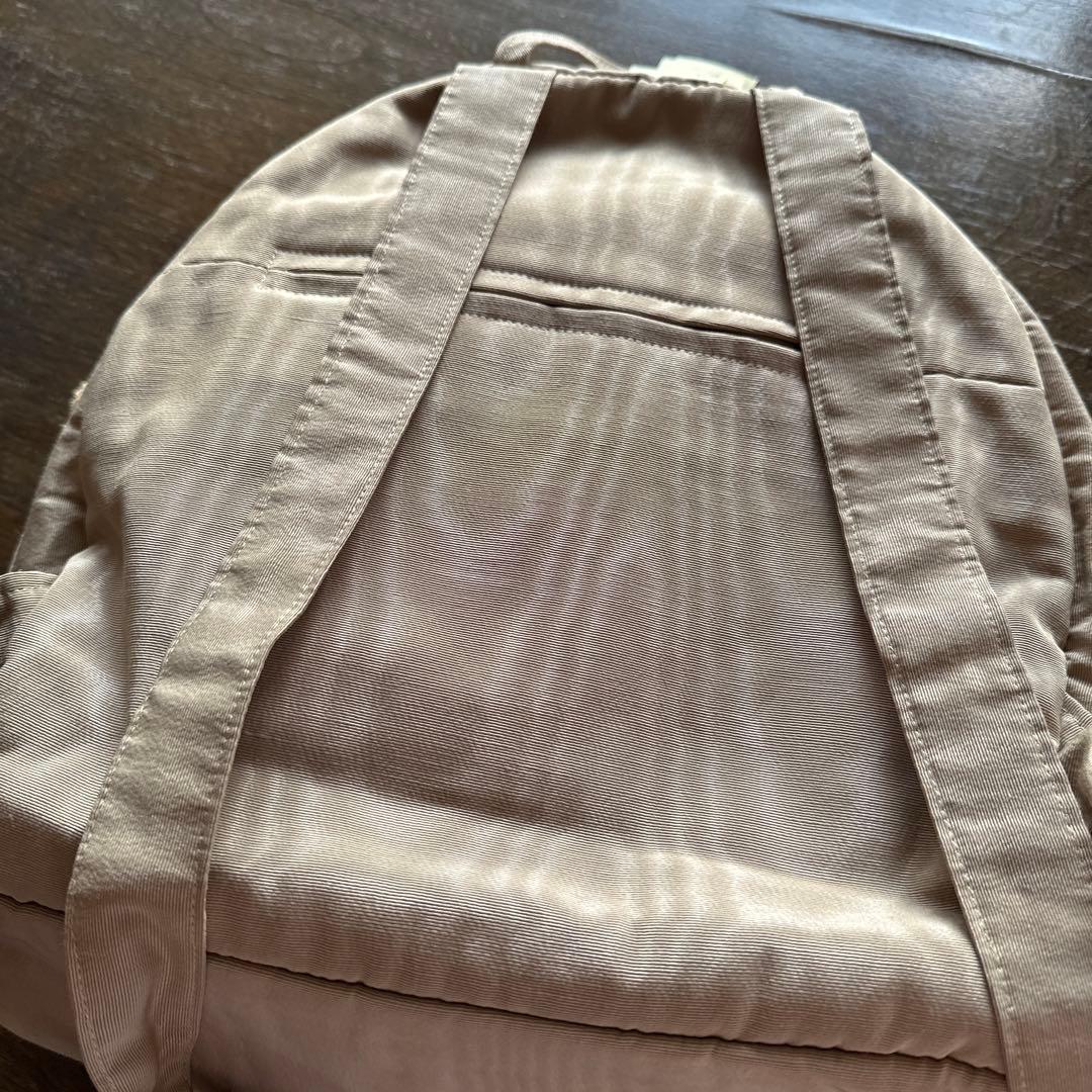 レース飾りのリュック