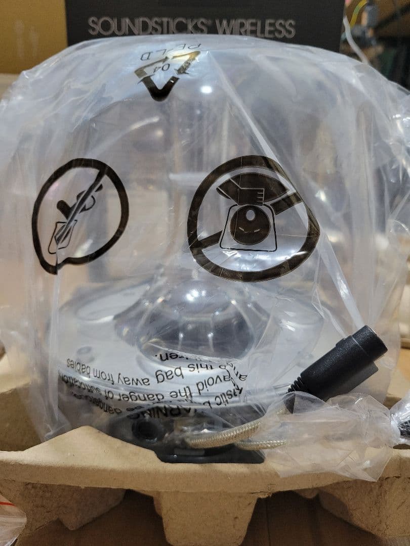 【未使用品】SOUNDSTICKS WIRELESS ワイヤレススピーカー