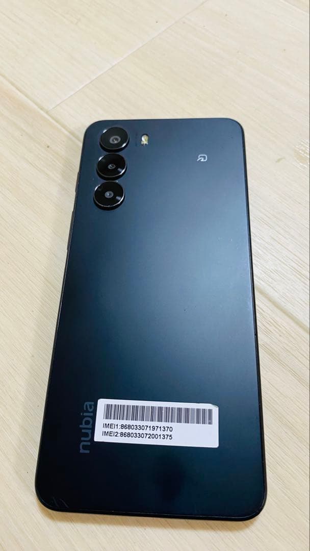 nubia ブラック スマートフォン 本体