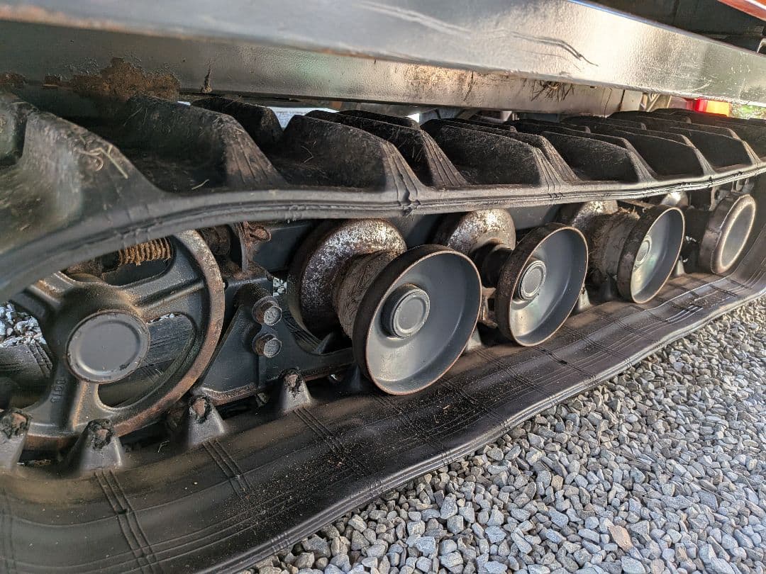 コンバイン　ARN 214 整備清掃簡易　各所新品部品交換　 配達可能　即使用