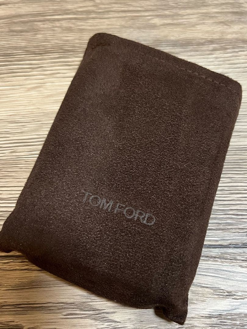 【未使用品】トムフォードアイ カラー クォード 04A サスピション