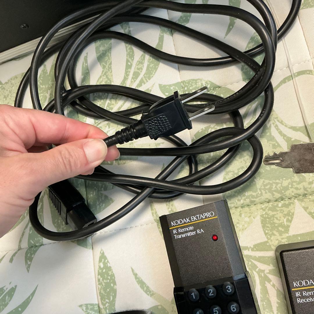 KODAK EKTAPRO 9010 スライドプロジェクター 本体