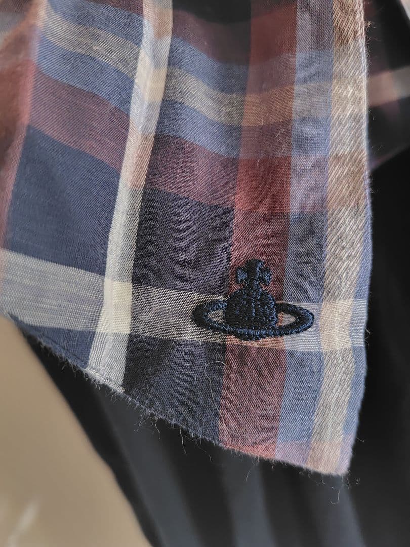 リボン付きチェック襟のカジュアルワンピース