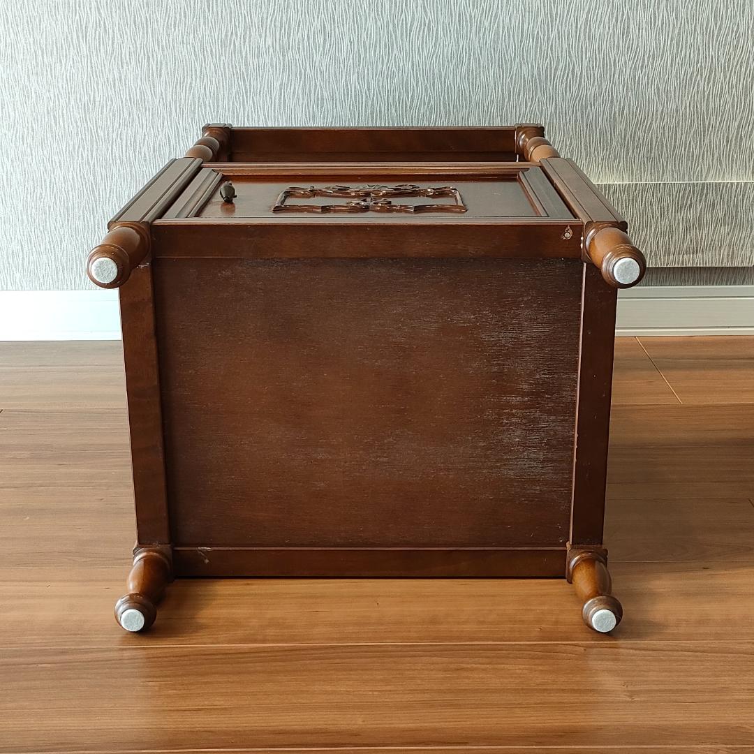 アンティーク　キャビネット　桜材　サイドキャビネット　開き扉