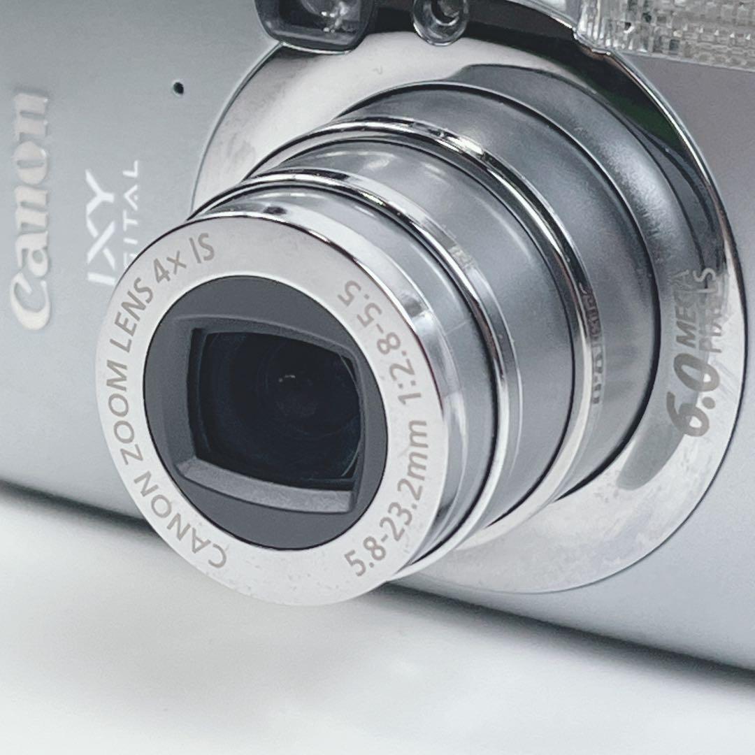 キヤノン　IXY DIGITAL 800 IS