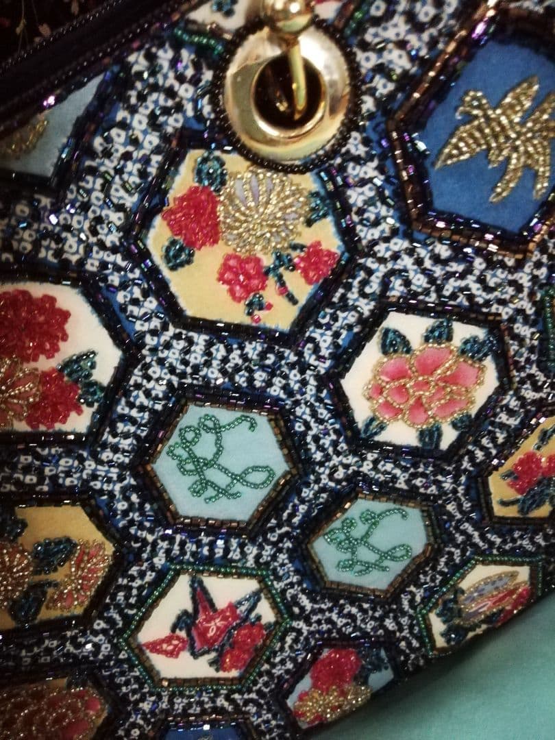 祇園老舗　香鳥屋　ビーズ刺繍バッグ