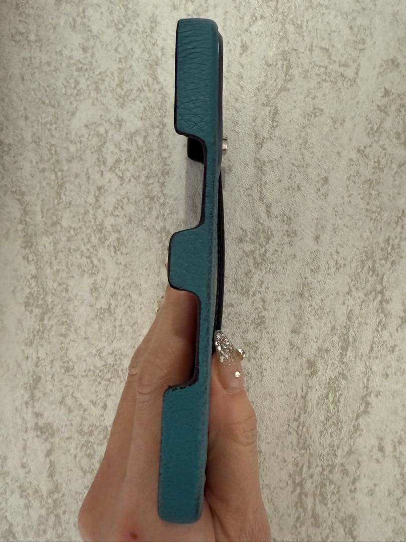 ボナベンチュラ iPhone16proケース