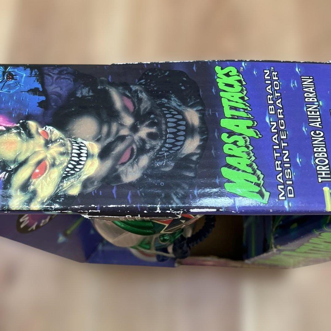 マーズアタック スペース　ガン　未開封　光線銃　フィギュア