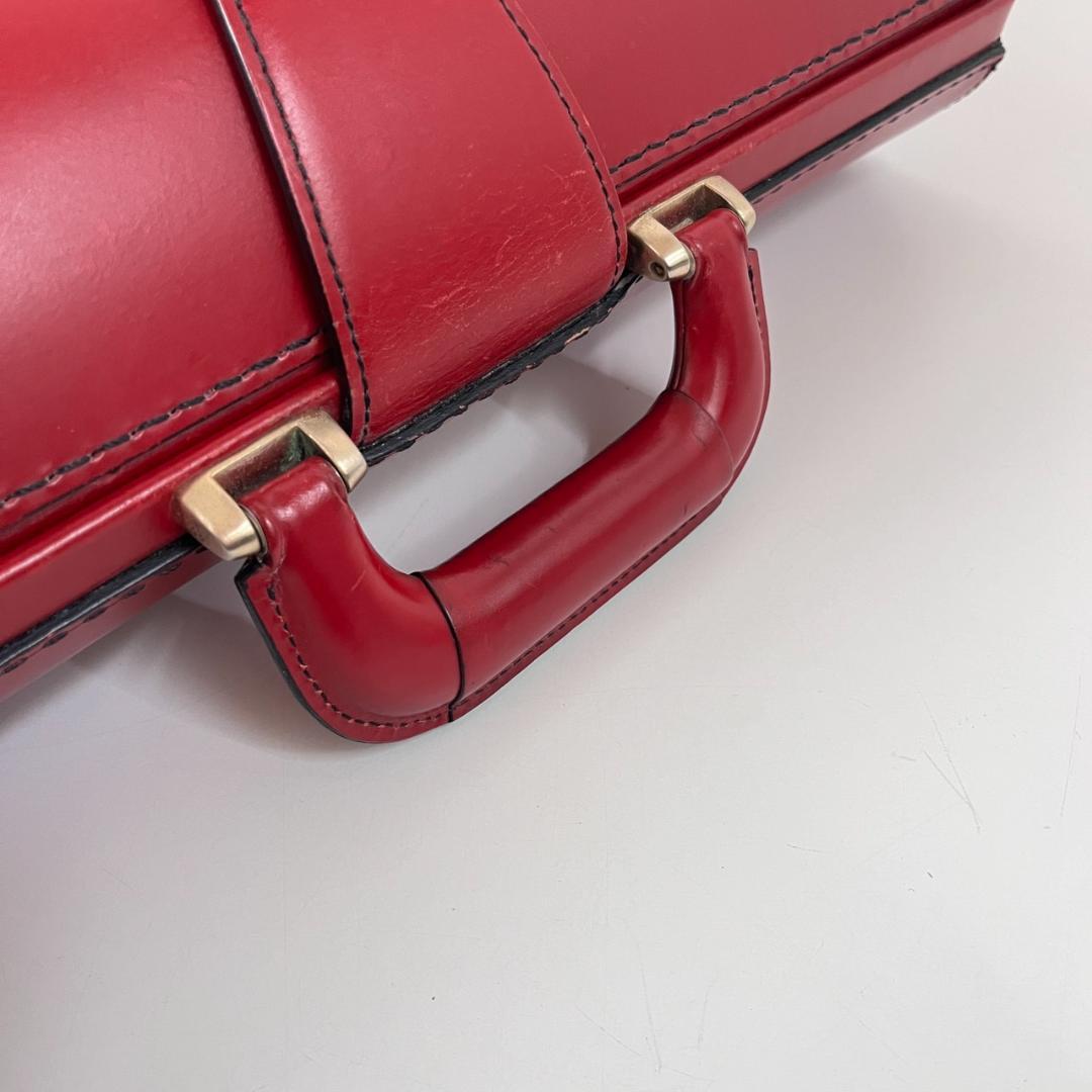 ココマイスター ブライドル ダレスバッグ ビジネスバッグ スイスレッド レザー