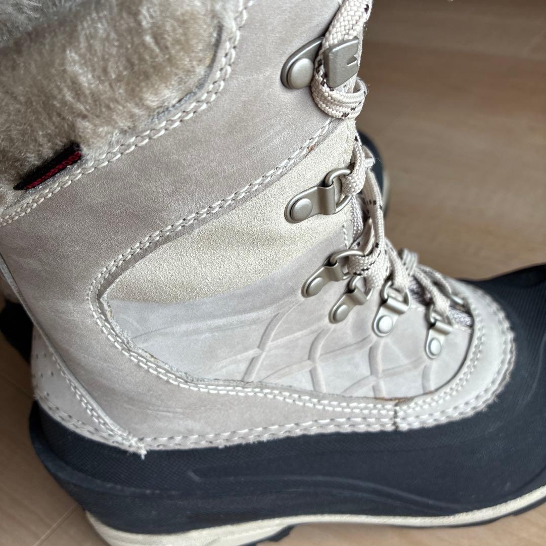 【レディース23.5㎝相当】THE NORTH FACE 防水・防寒スノーブーツ