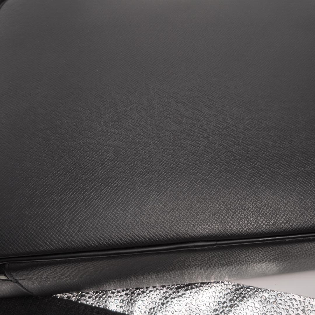 良品✨ルイヴィトン ビジネスバッグ タイガ レザー グレー HC