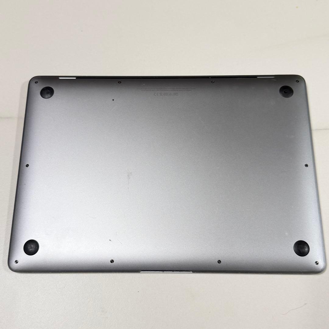 MacBook Air 13\" 2018 8GB/256GB スペースグレー