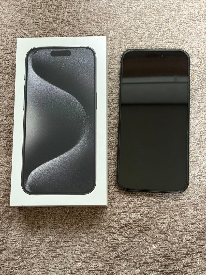 iPhone 15 pro 本体 256GB