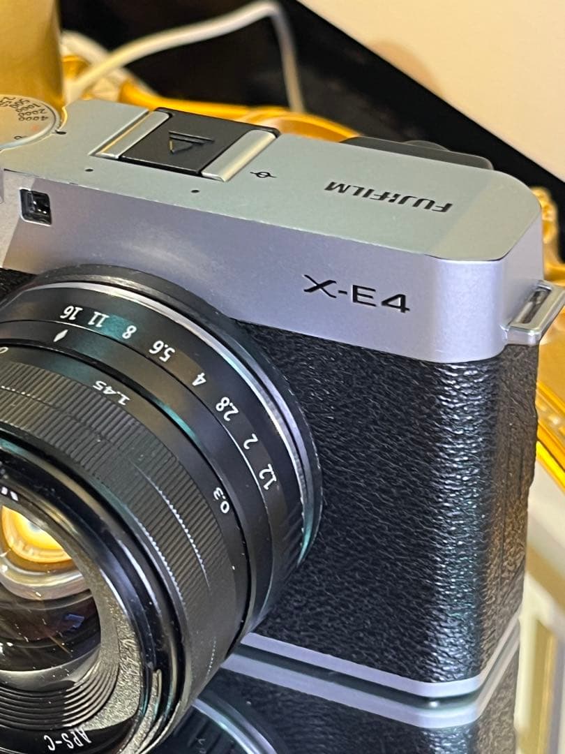 X-E4 シルバー＋MF35mmF1.2＋L39/Mアダプター