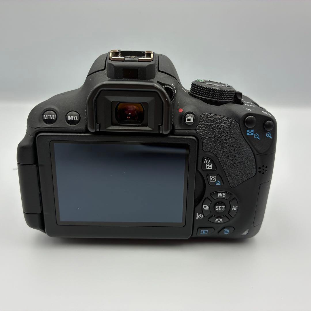 ⭐︎美品⭐︎ Canon EOS kiss X7i ダブルレンズ デジタル一眼