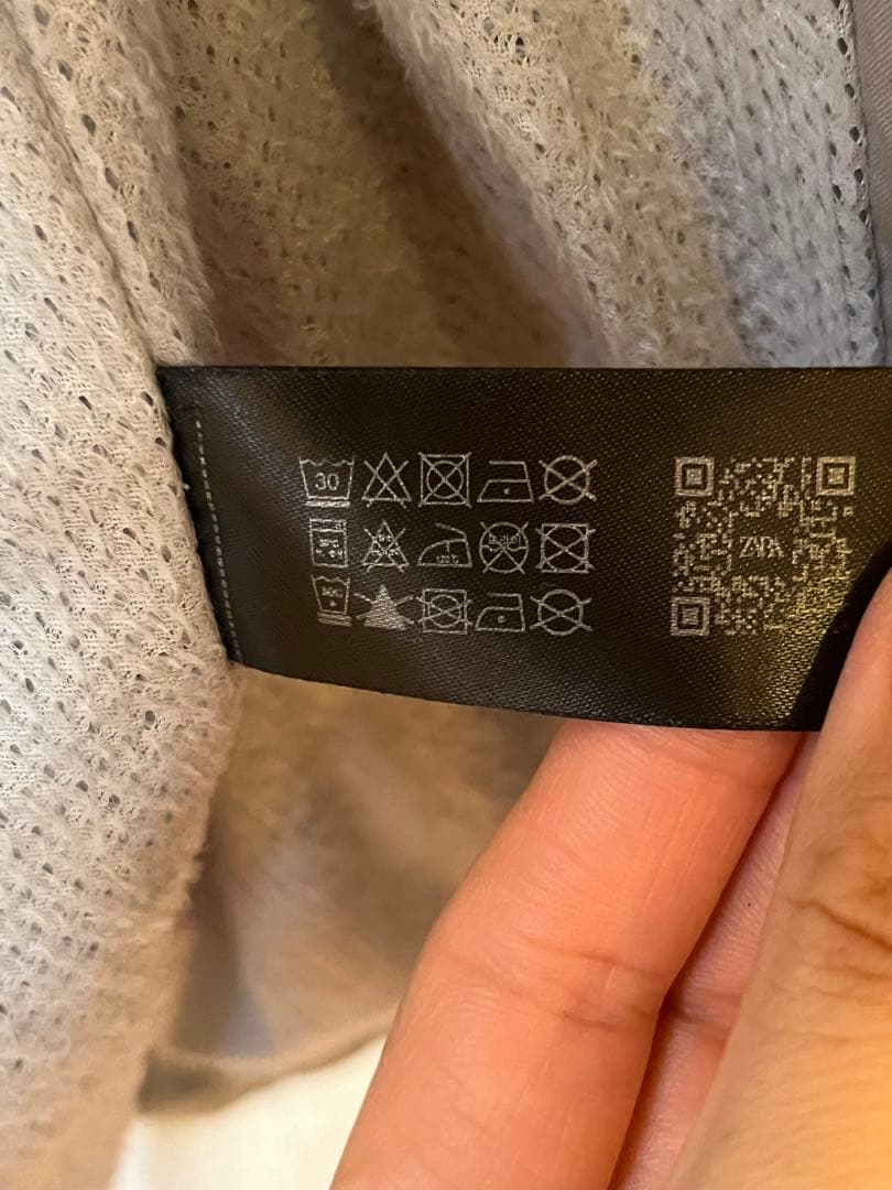 ZARA AND WANDER フード付きパーカ レディース アウター