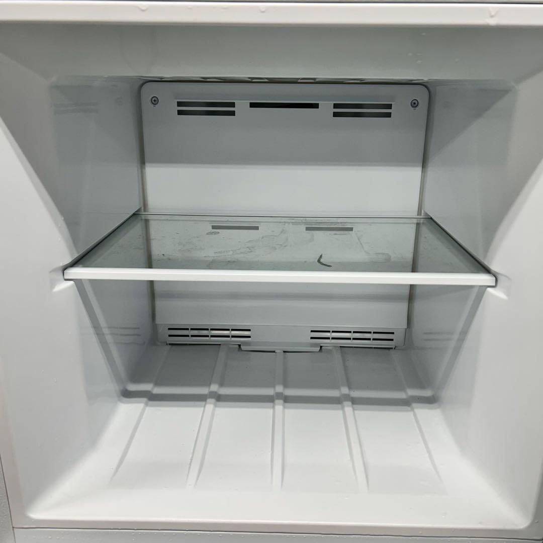 132 冷蔵庫　大型　200L〜300L 小型　一人暮らし　美品　洗濯機も有