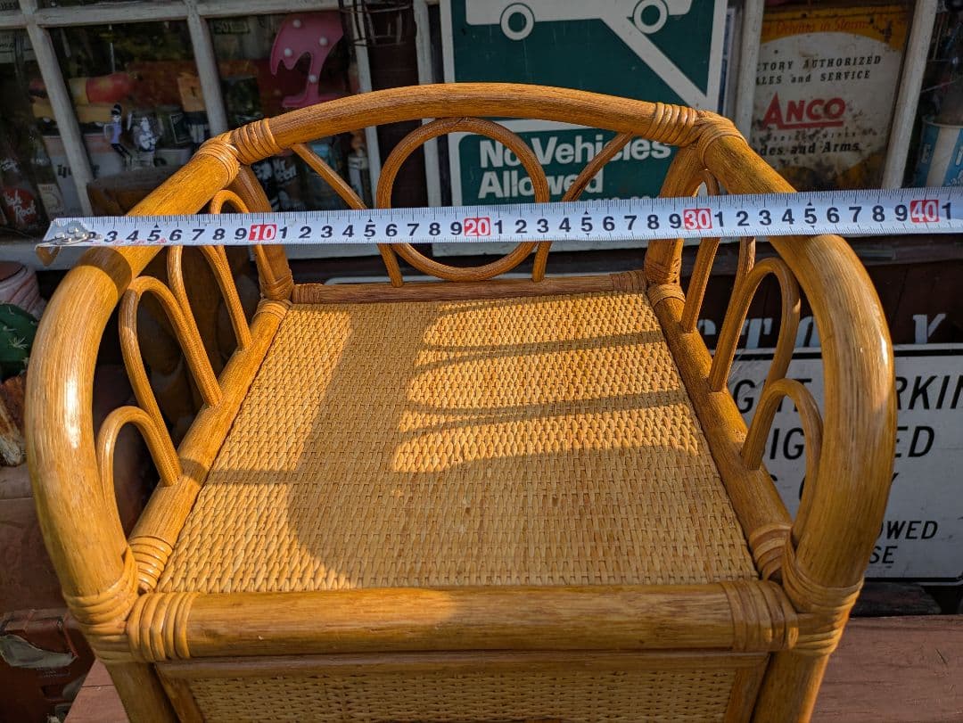 オールドラタンシェルフ 飾り棚 籐 ラタン製 3段シェルフ 引き出し付き　家具