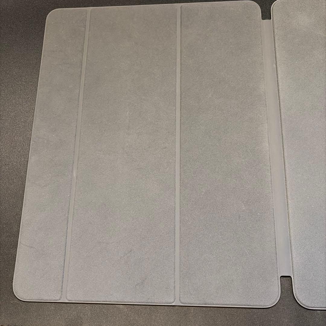 13インチiPad Air（M3）用Smart Folio チャコールグレイ