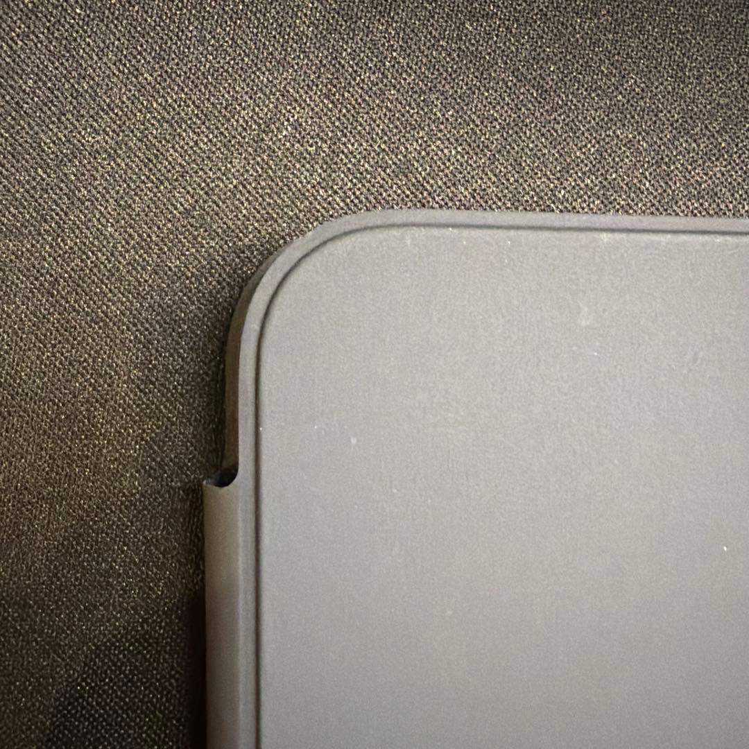 13インチiPad Air（M3）用Smart Folio チャコールグレイ