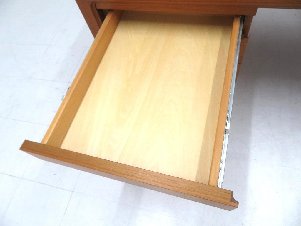 展示品　天童木工　ローズウッド　両袖デスク　両袖机　モダン　ミッドセンチュリー