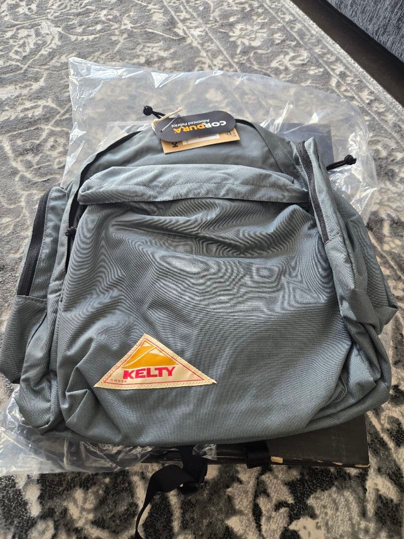 kelty　サイドポケット　ワイドデイパックリュック