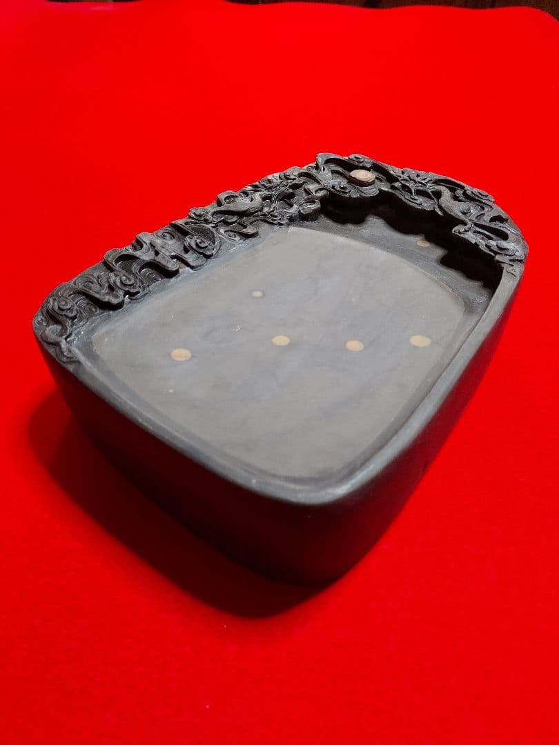 硯 見事な石眼 堂々たる風格