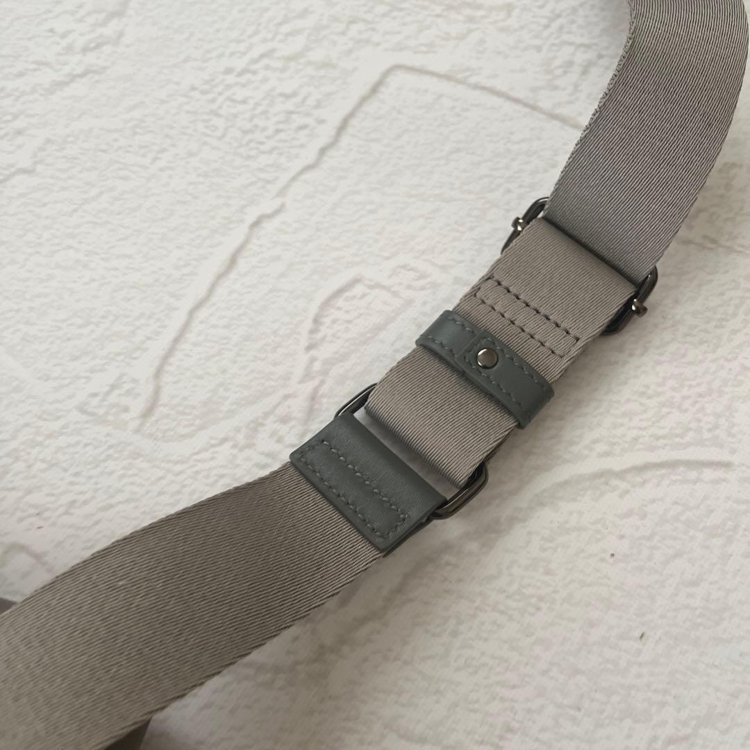 美品LAQUOH UTILITY MINIMAL クロスボディ ショルダーバッグ