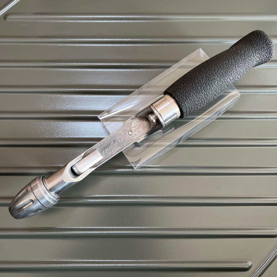 新品未使用　FROG PRODUCTS カメレオングリップ