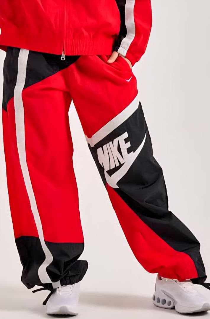 NIKE 山田涼介 RED セット アップ 上下 ビッグ スウッシュ ウーブン