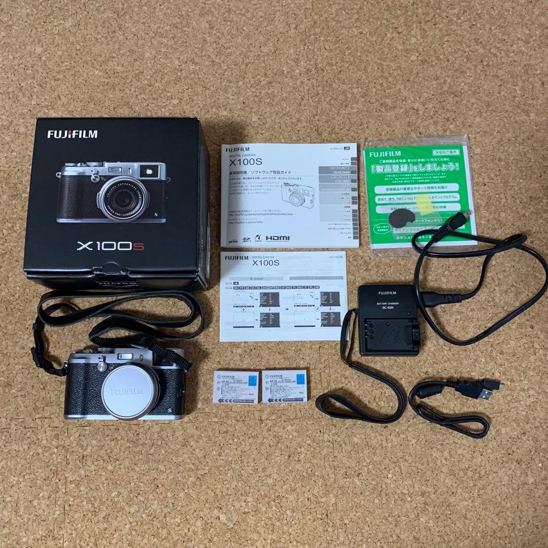 FUJIFILM X100S コンパクトデジタルカメラ