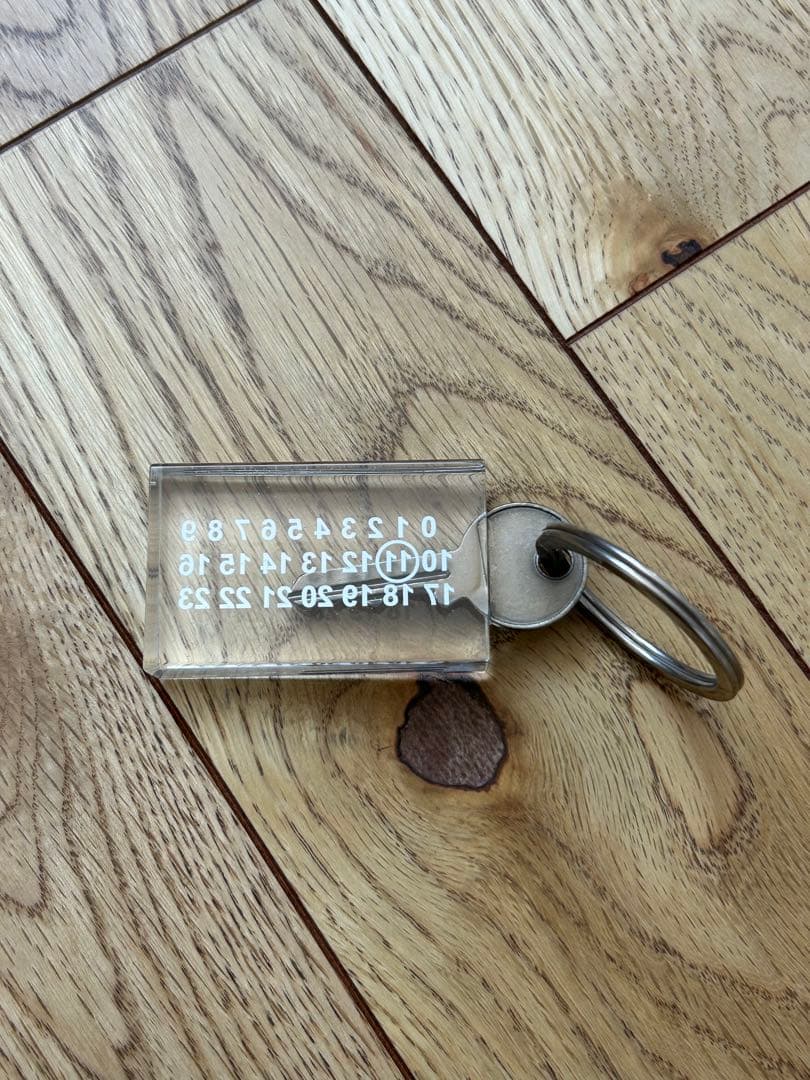 Maison Margiela シルバー　レジン　キーチェーン