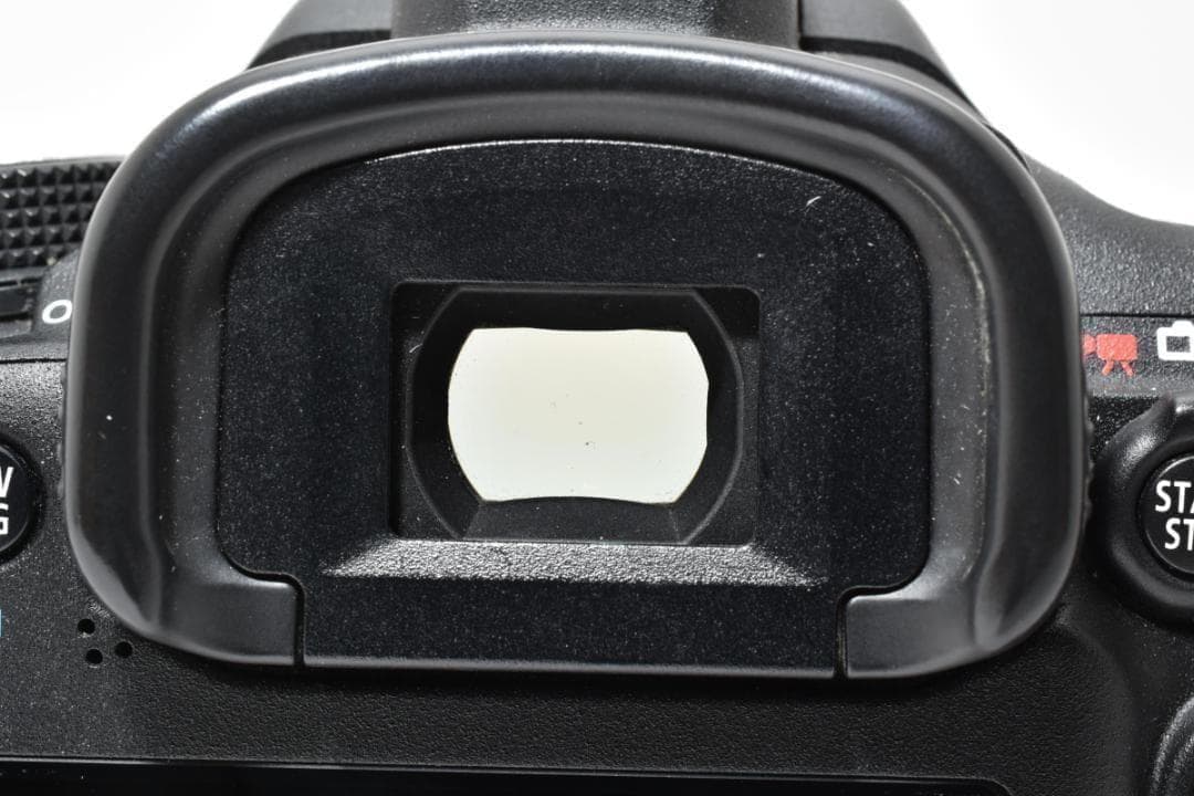 ■美品■ Canon EOS 7D ボディ グリップ付 動作OK