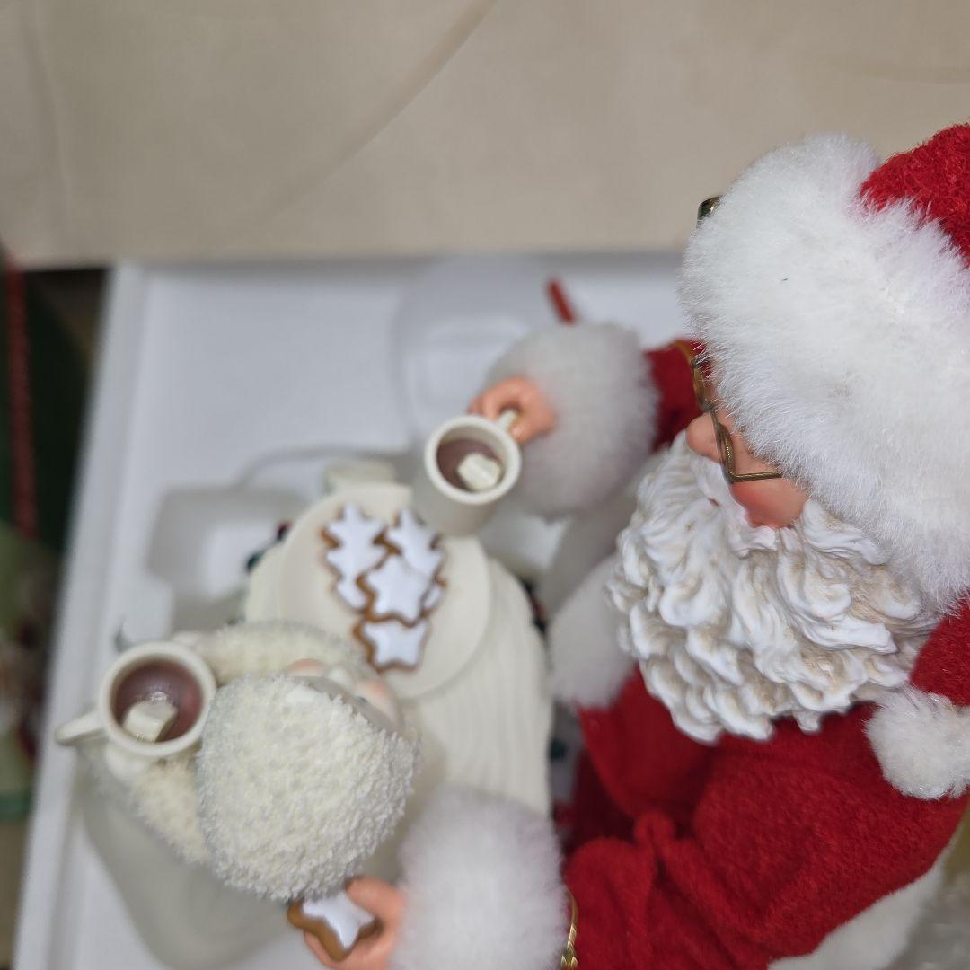 激レア　スノーベイビーとサンタフィギュア