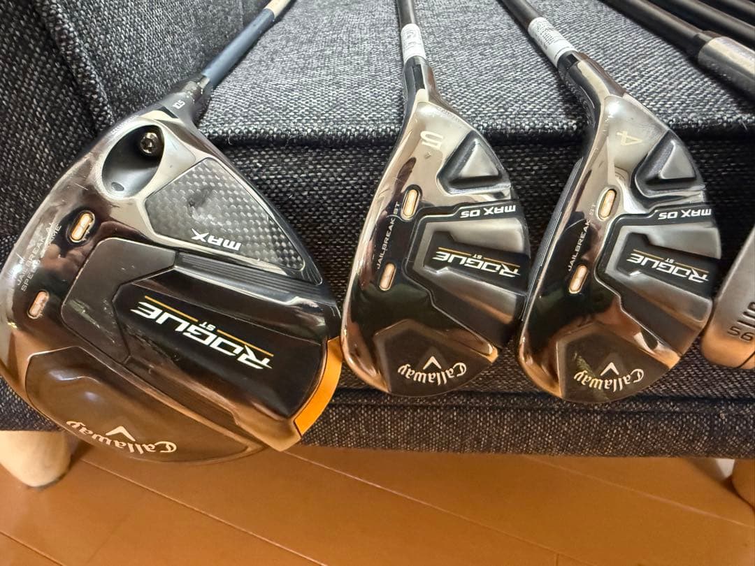 キャロウェイローグst max osアイアン8本、ユーティリティ2本、ドライバー