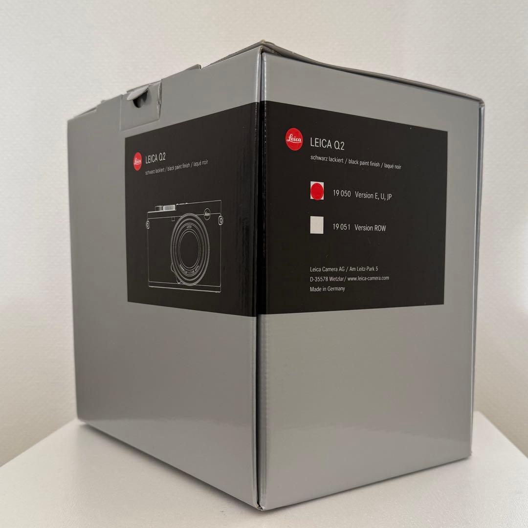 Leica Q2 美品 予備バッテリー 純正サムレスト付き