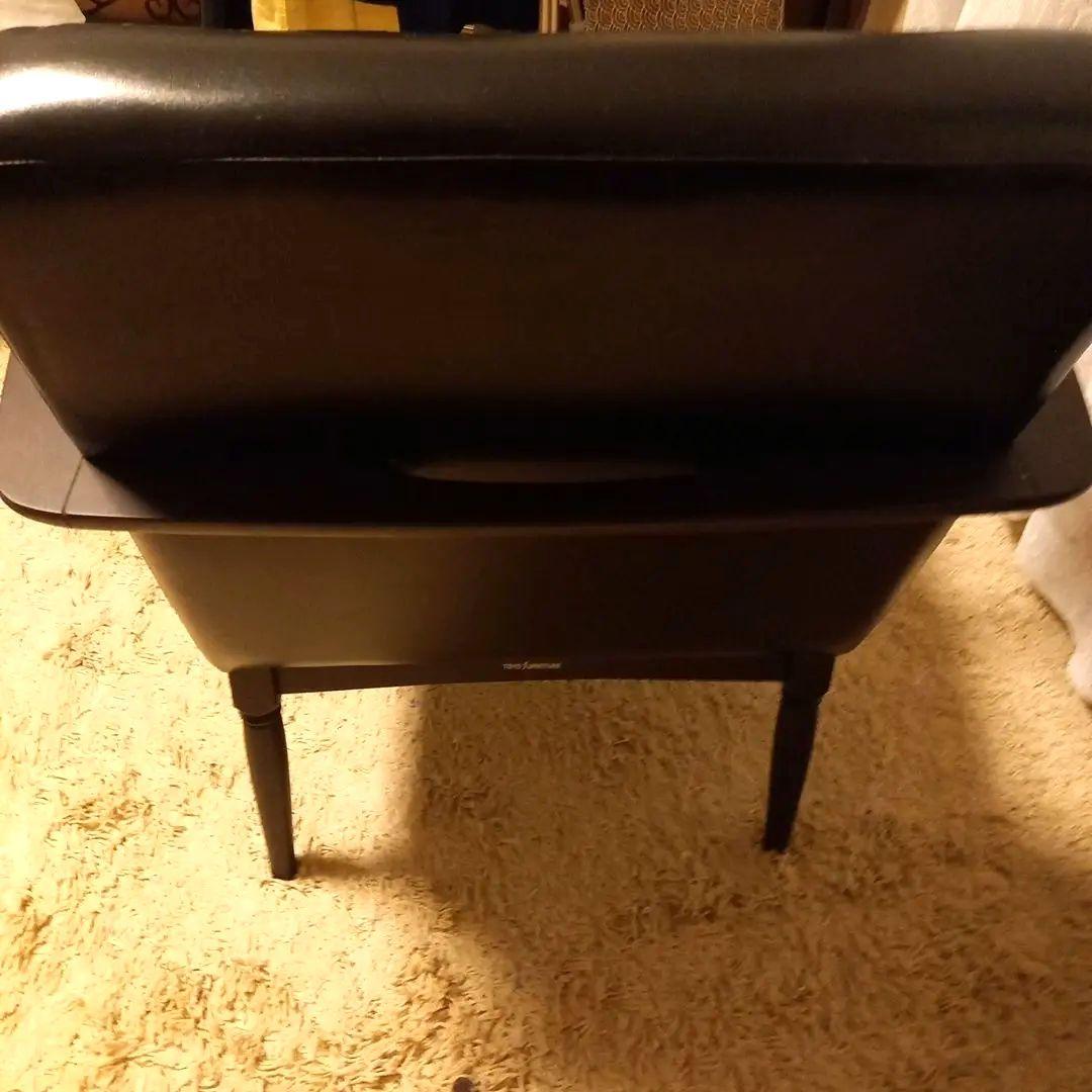 カリモク風　　ソファー　ブラック