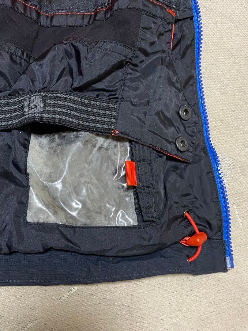 バートン　スノボ　スノーボード　ウェア　ジャケット　ポケッタブル　リュック　携帯