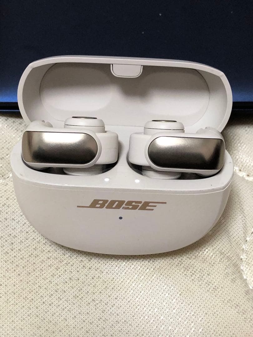 BOSE ワイヤレスイヤホン ホワイト